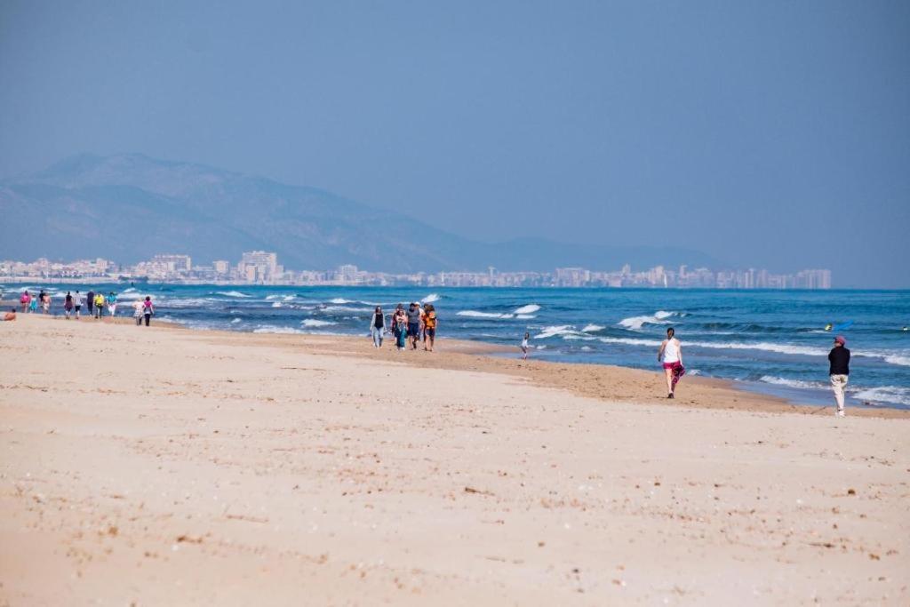 Apartamentos El Sol A 20 Metros Del Mar دينايا المظهر الخارجي الصورة