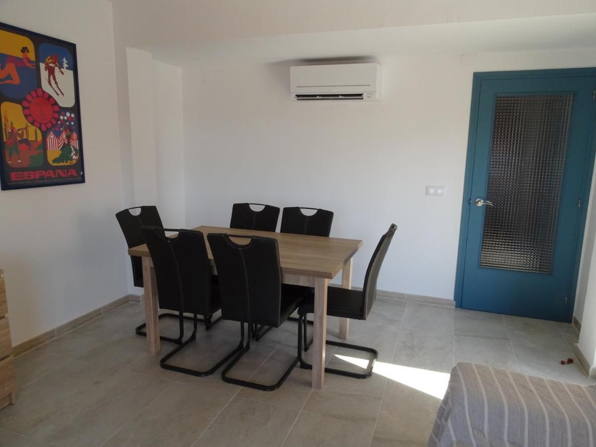 Apartamentos El Sol A 20 Metros Del Mar دينايا المظهر الخارجي الصورة