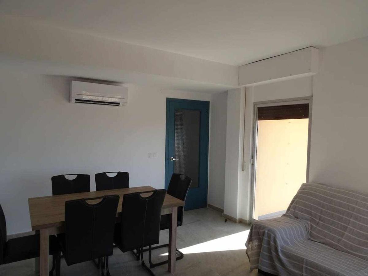 Apartamentos El Sol A 20 Metros Del Mar دينايا المظهر الخارجي الصورة